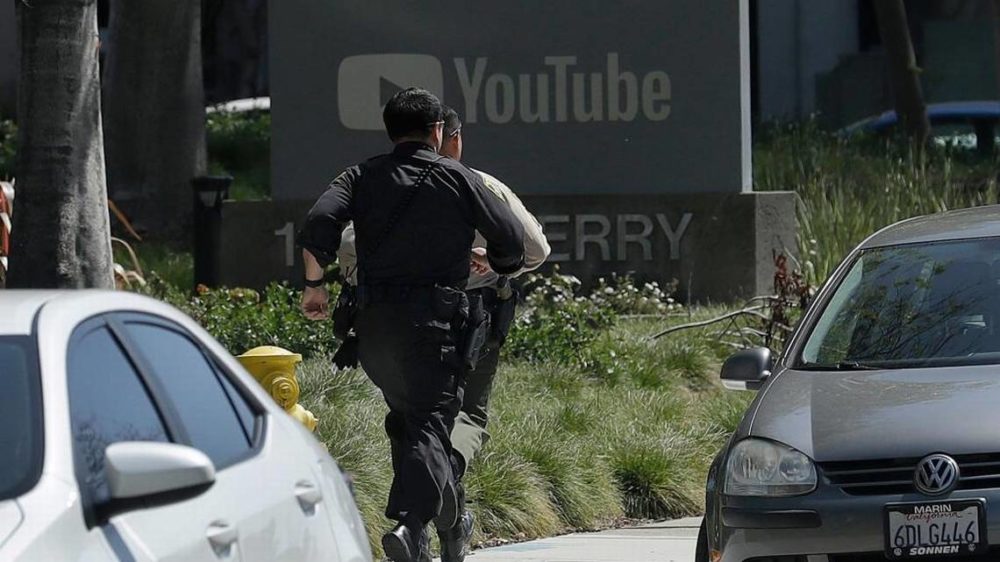 Woman shoots up Youtube headquarters and kills herself