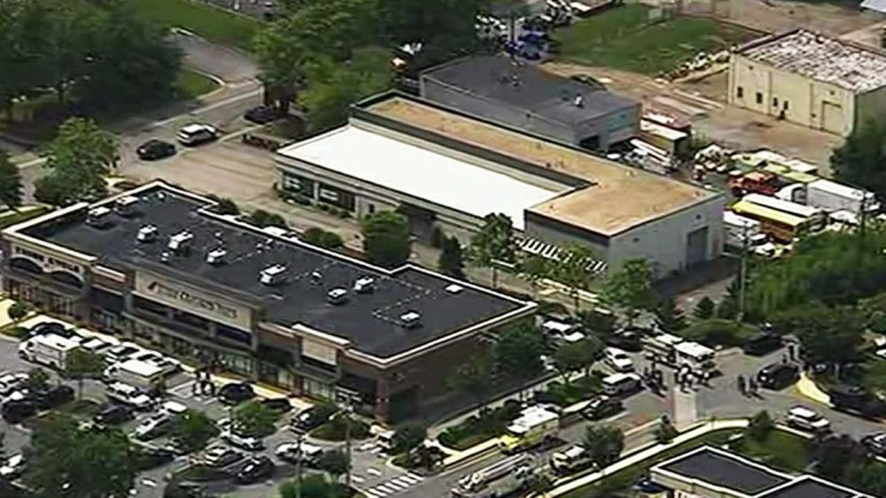 (Update) 5 people dead at a Maryland Newspaper company. Suspect arrested