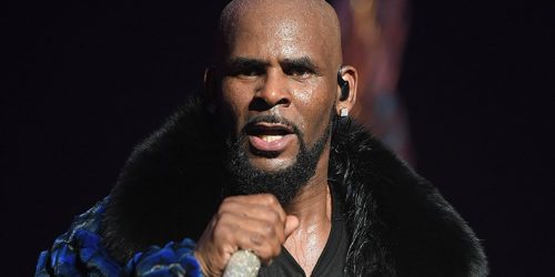 R. Kelly arrested on federal child pornography, obstruction of justice charges