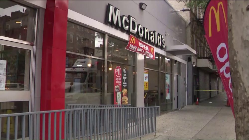 18-year-old woman arrested after Bronx man’s body is found on roof of McDonald’s