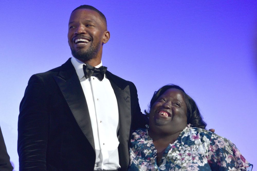 Jamie Foxx’s sister, Deondra Dixon, has died