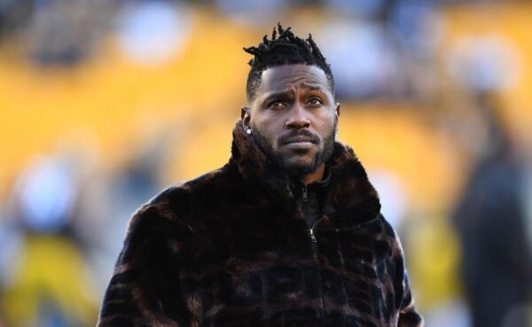 Antonio Brown Faces Arrest Warrant For Battery, Allegedly Threatened To Shoot Woman