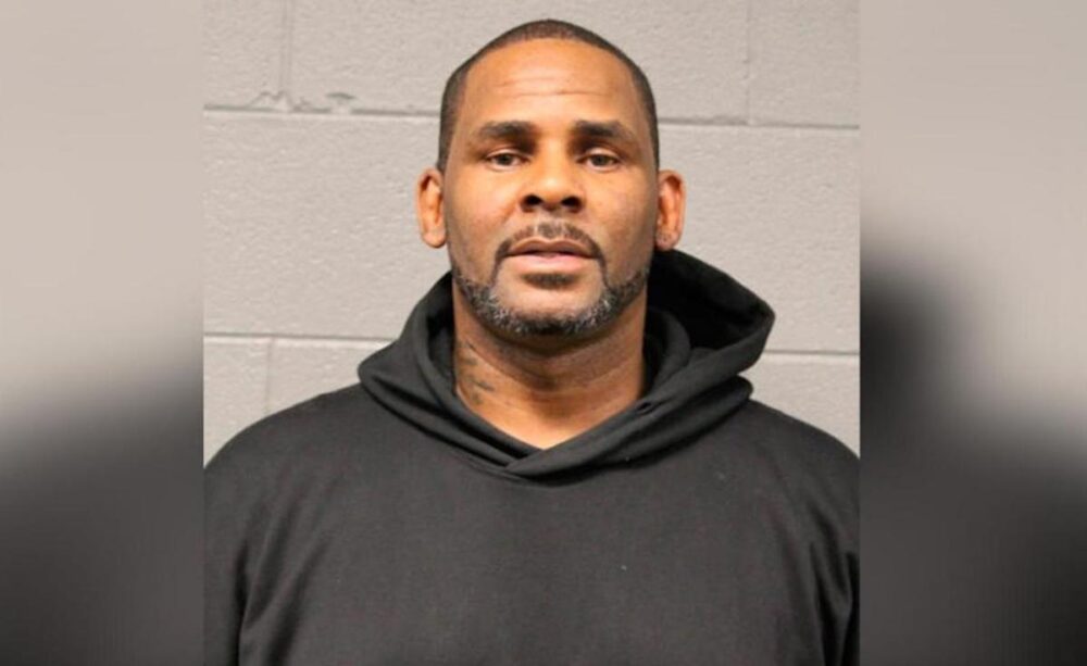 R. Kelly’s 10 Sex Abuse Charges Dropped By Chicago Prosecutors, But Is Still Serving 30-Year Sentence